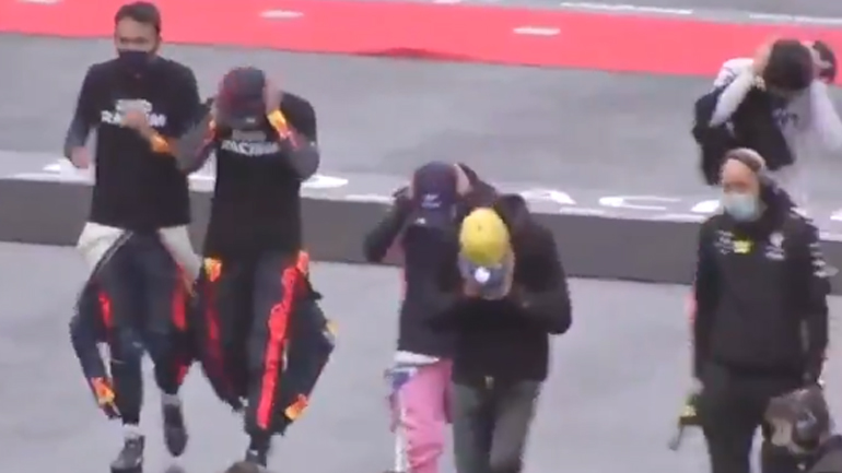 Τους κόπηκε η χολή!